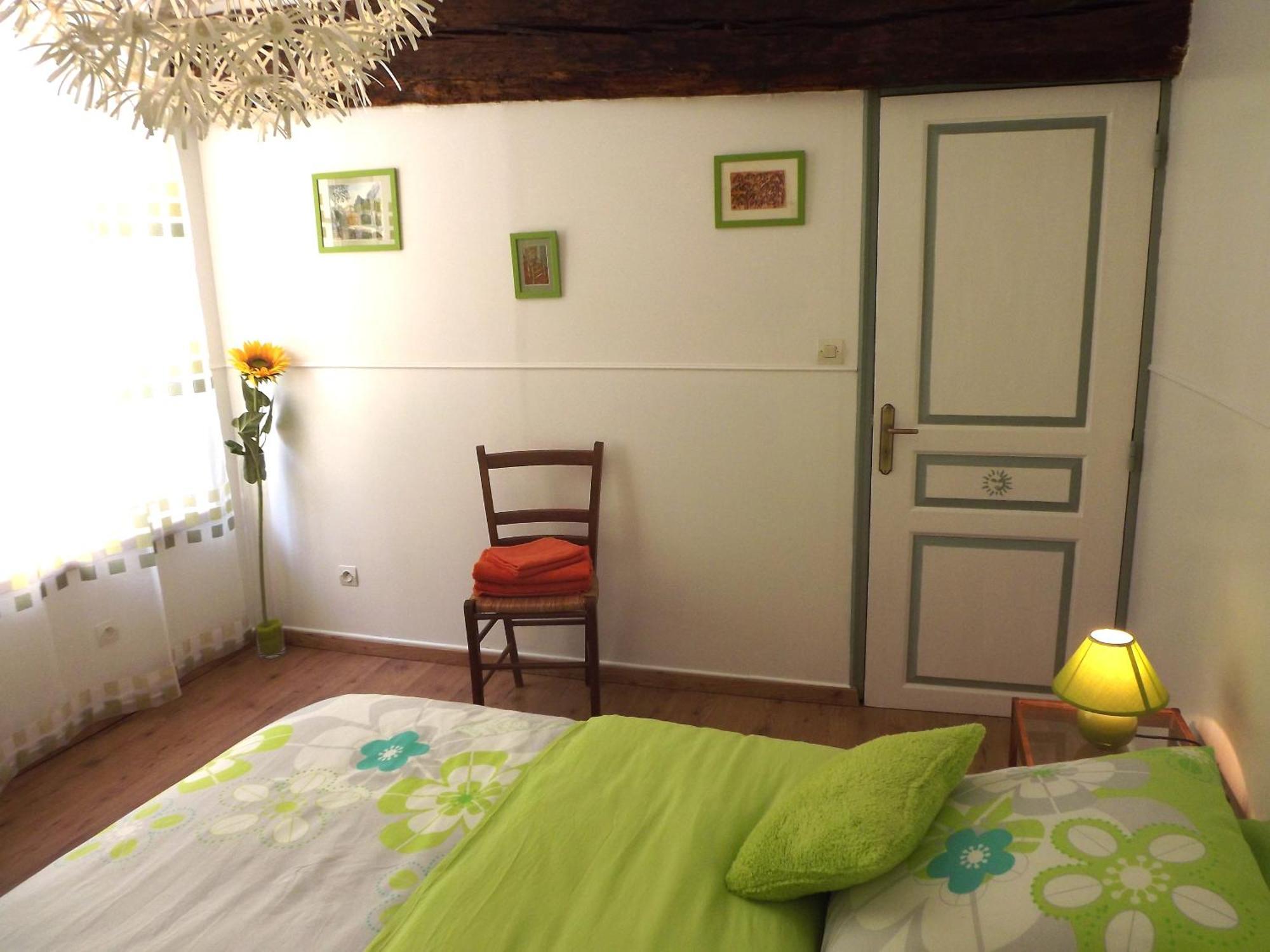 Les Volets Bleus Villa Provins Bagian luar foto