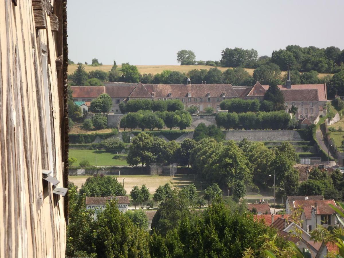 Les Volets Bleus Villa Provins Bagian luar foto